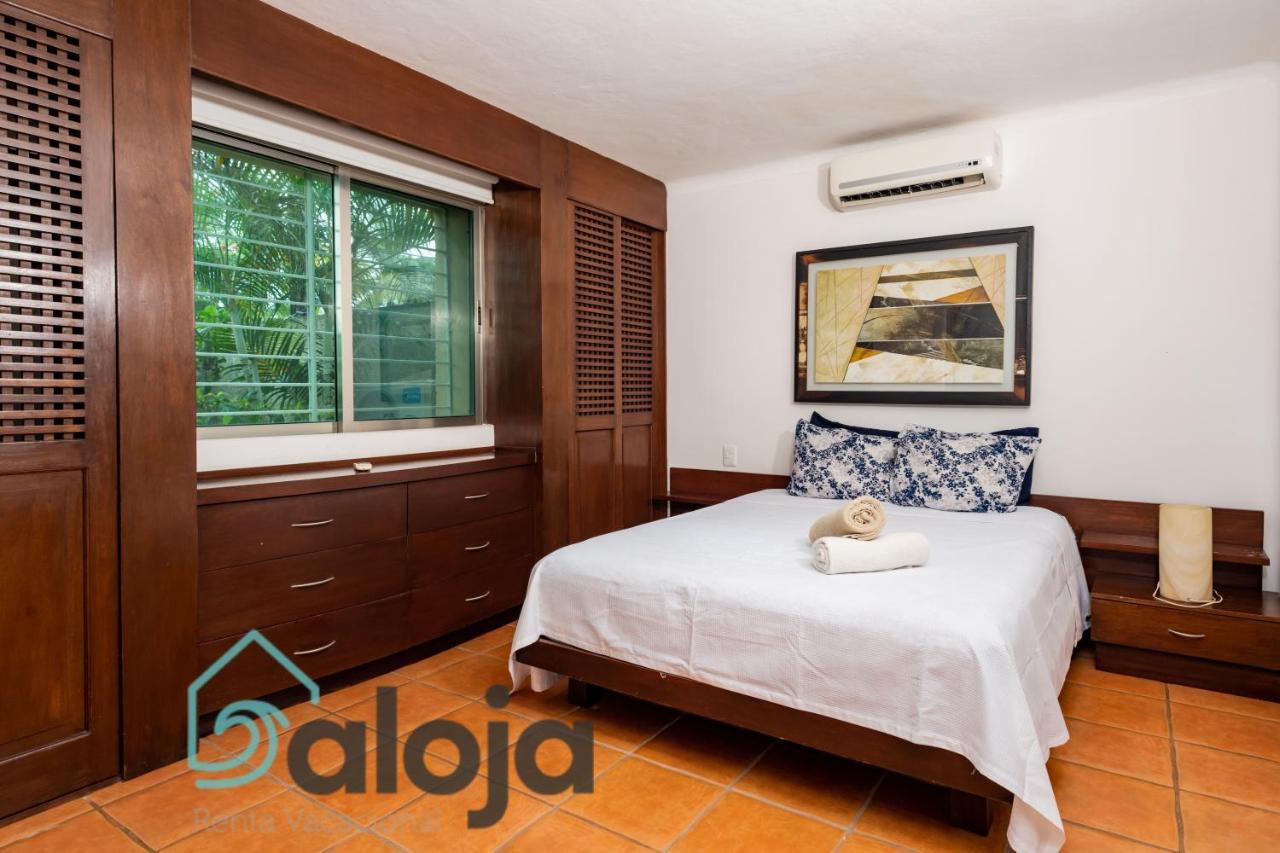 Apartamento amplio en zona ideal a 5min de WALLMART Cancún Exterior foto